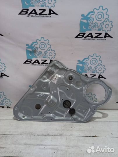 Стеклоподъемник задний левый Kia Ceed 1