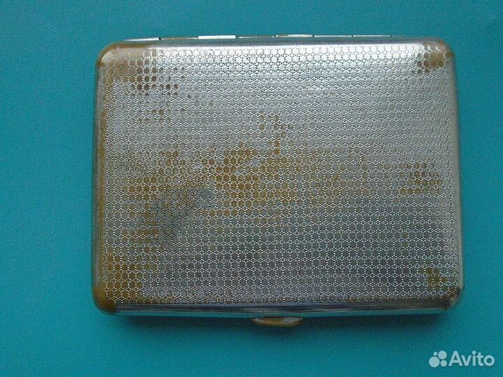 Портсигар с изображением Лошадей