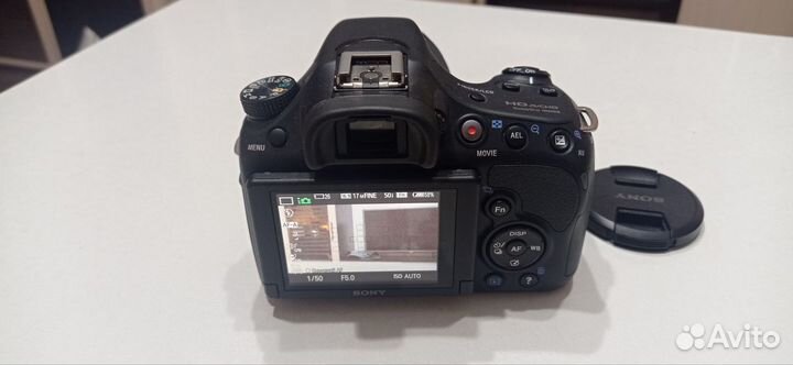 Зеркальный фотоаппарат sony SLT-A58