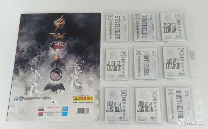 Panini Лига Справедливости - Альбом и сет наклеек