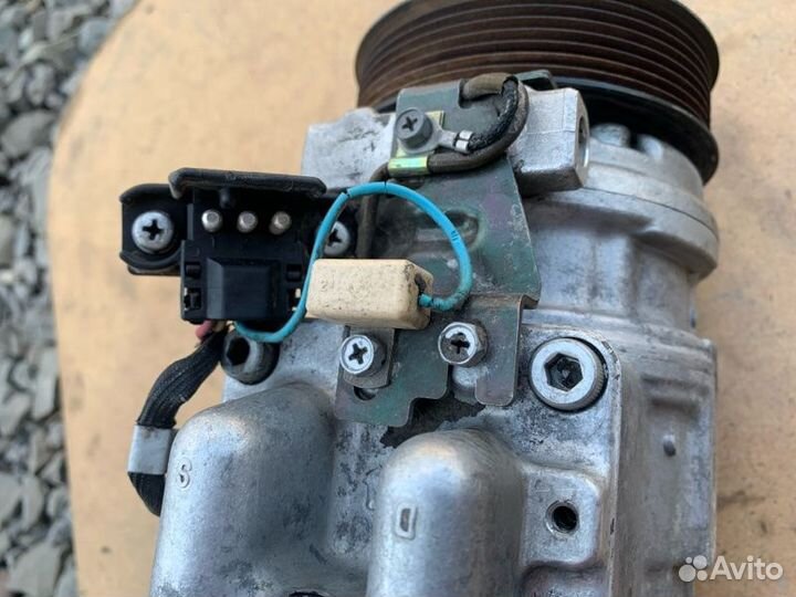 Компрессор кондиционера Mercedes-Benz S-Classe