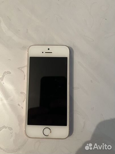 Телефон iPhone 5s