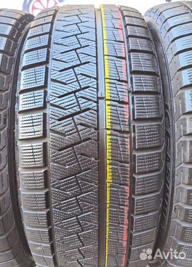 Pirelli Ice Asimmetrico 225/45 R18 95Q