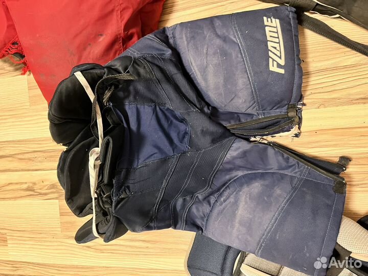 Хоккейные игровые шорты