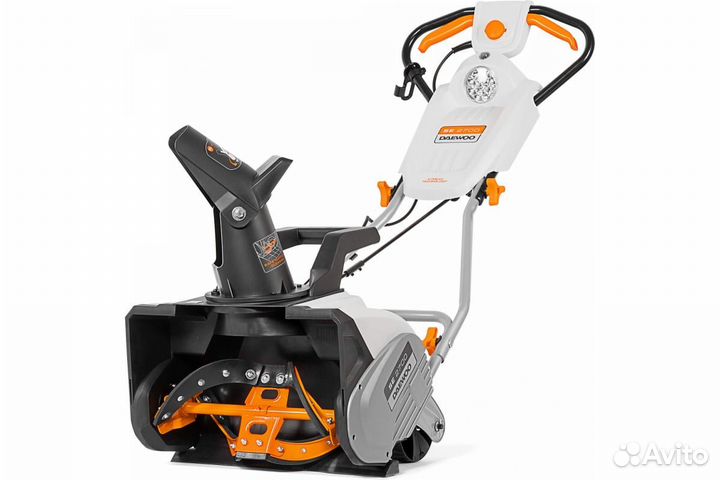 Снегоуборщик daewoo SE 2700
