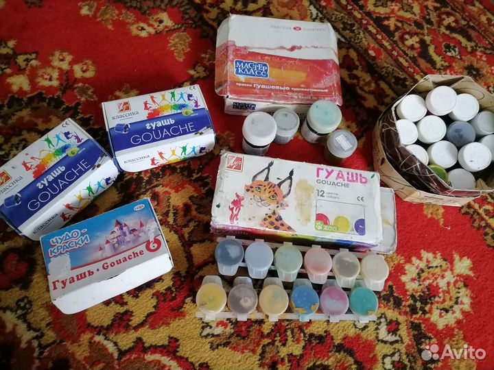 Гуашь художественная