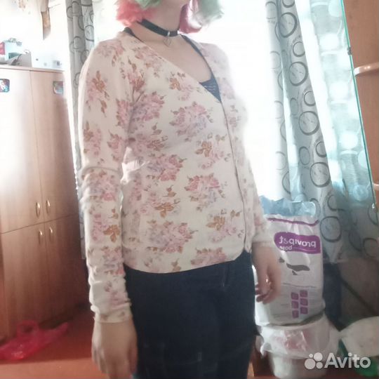 Кофточка в цветочек