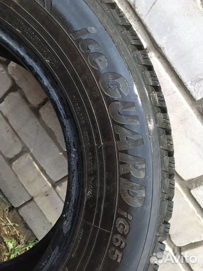 Yokohama Ice Guard IG65 215/65 R16 102T