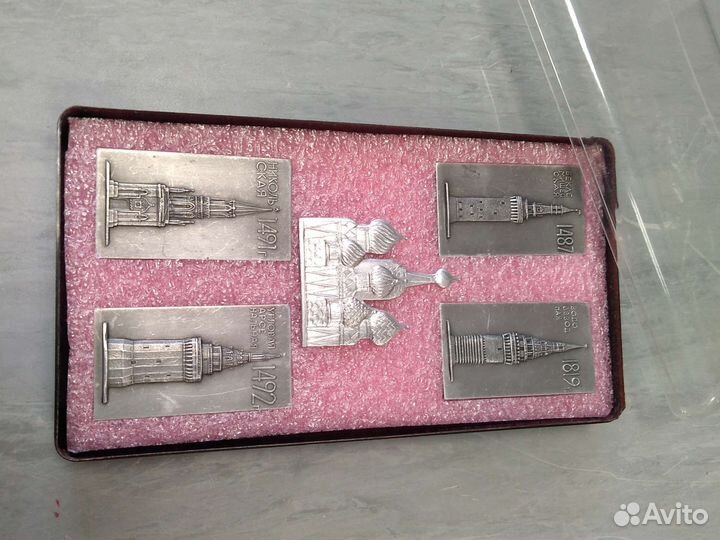 Плакетки Башни Кремля