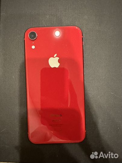Телефон iPhone XR