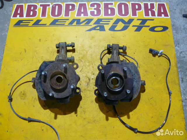 Кулак передний для Nissan Tiida C11 2010г