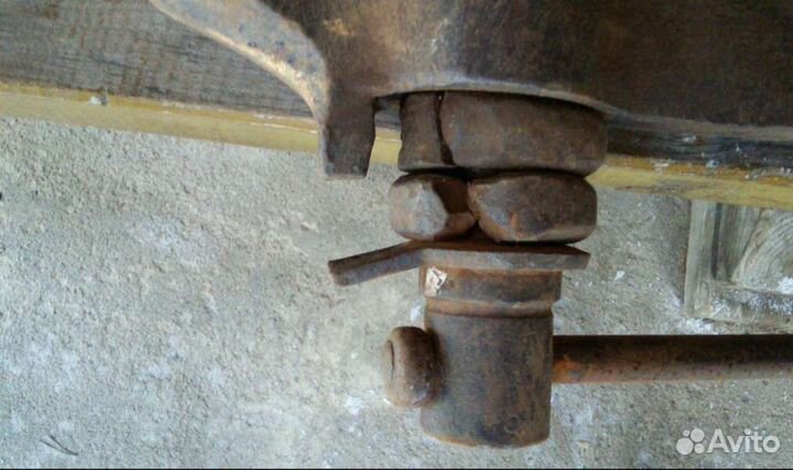 Наковальня тиски 19 век 1897 года клеймо