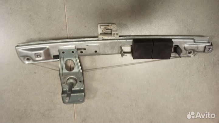 Стеклоподъёмник Renault Megane 2