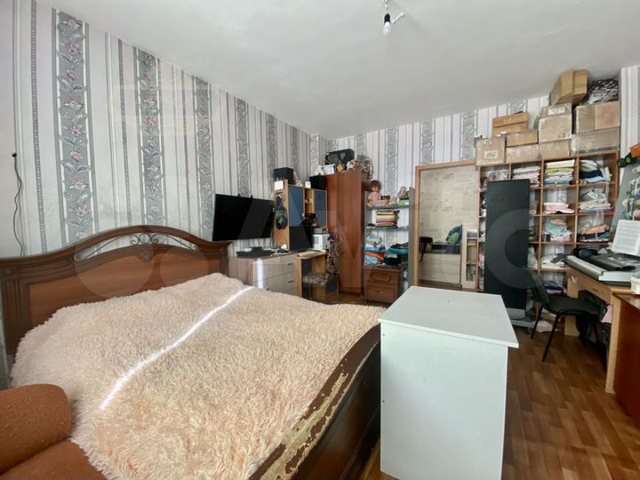 3-к. квартира, 82 м², 1/5 эт.