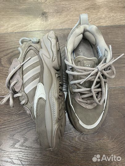 Adidas ozweego meta