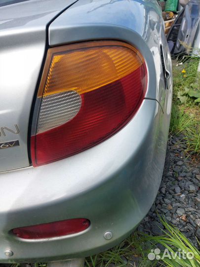 Фонарь задний для Dodge Chrysler Neon 1999-2005