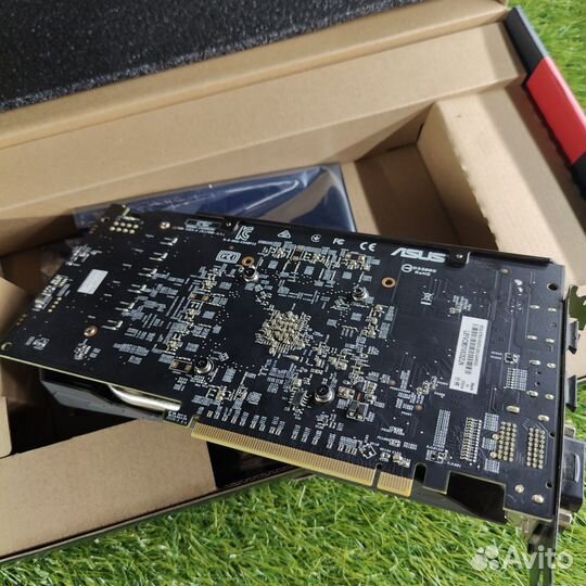 Игровая Видеокарта Asus ROG strix RX 570 8 gb