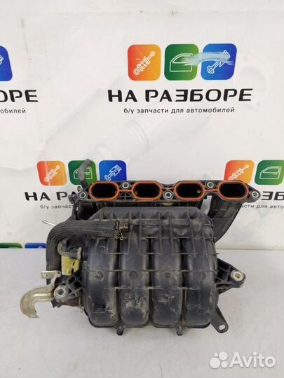 Коллектор впускной Toyota Avensis T270 2ZR-FAE