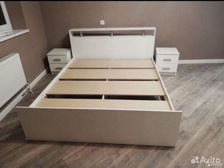 Кровать двухспальная