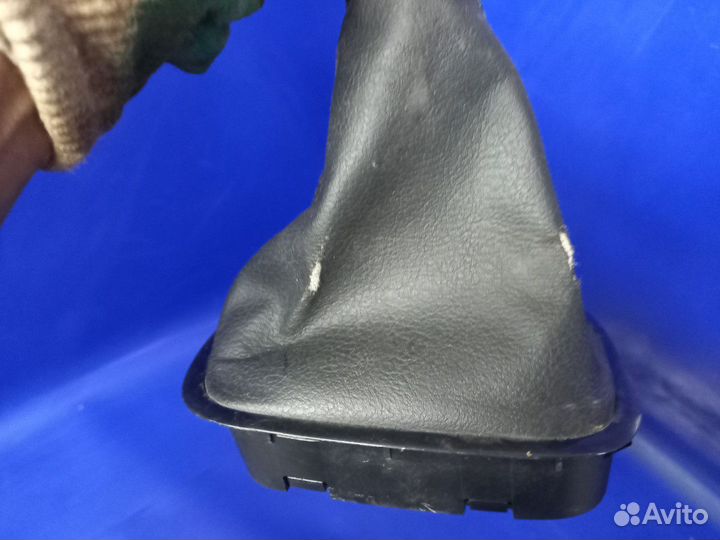 Кожух кулисы кпп Volkswagen polo