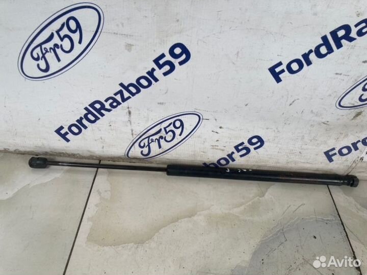 Амортизатор крышки багажника правый Kia Sportage