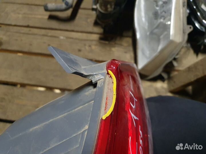 Фонарь задний левый с дефектом Hyundai Solaris 201