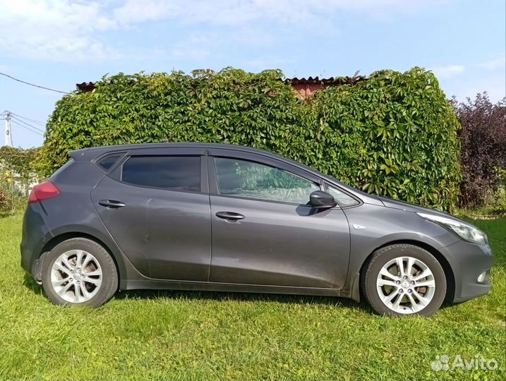 Kia Ceed 1.6 AT, 2015, 297 000 км