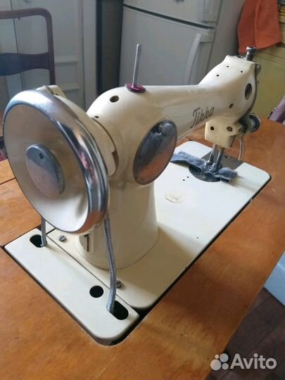 Швейная ножная машина Tikkakoski 1958 года