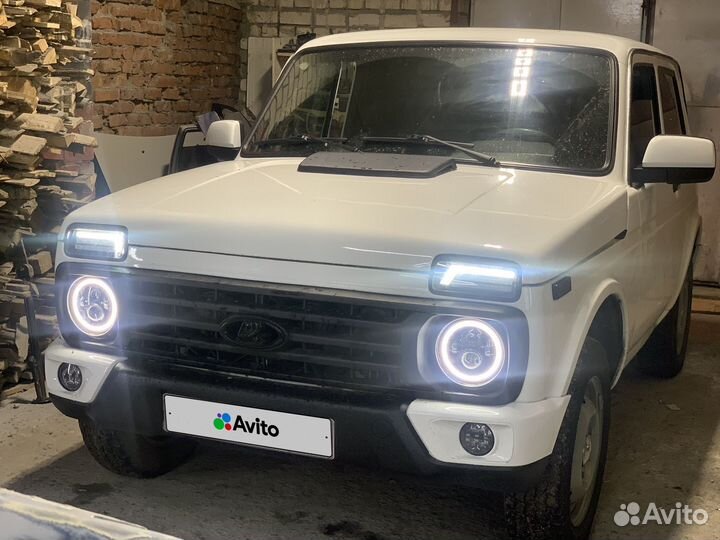 LADA 4x4 (Нива) 1.7 МТ, 2013, 145 000 км