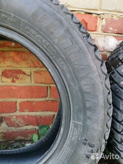 Goodyear Ultragrip Ice Arctic 215/65 R16 98