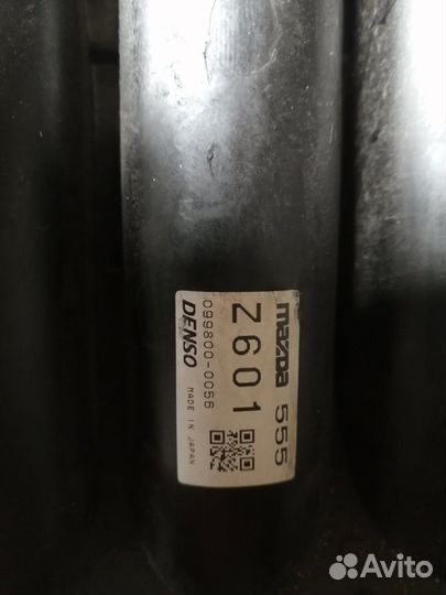 Впускной Коллектоор Мазда 3 бк 1.6 Z601