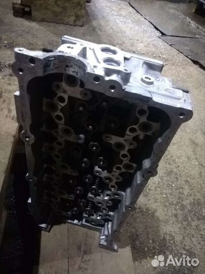 Головка блока цилиндров Hyunday Starex 2008г