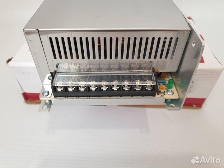 Блок питания 12В 60А в металлическом корпусе
