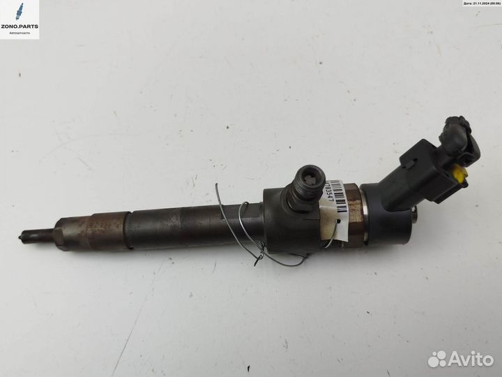 Форсунка топливная 0445110165 на Opel Astra H