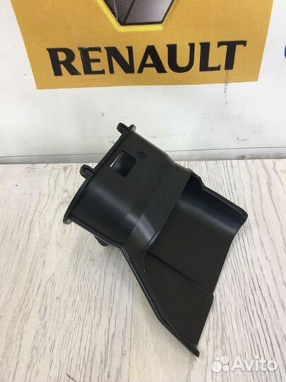 Патрубок воздухозаборника Воздухозаборник Renault