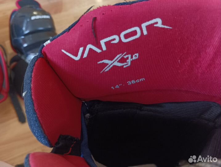 Коньки, краги, защита хоккейные