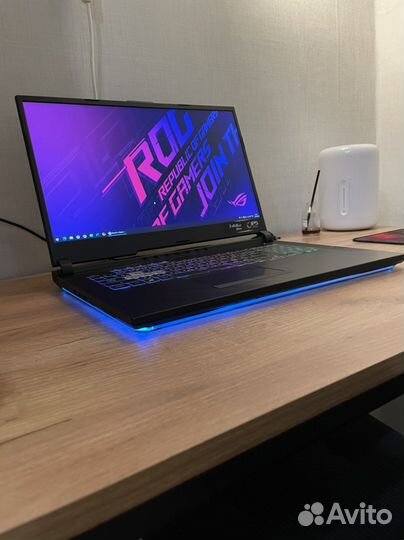 Asus Rog strix Gl731G, i7,16gb,2060rtx, 144hz