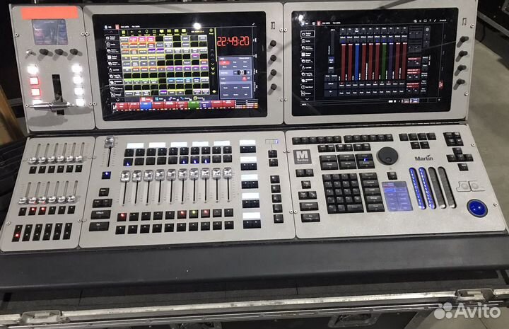 Пульт Martin M6