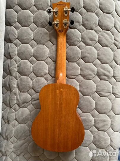 Укулеле flight