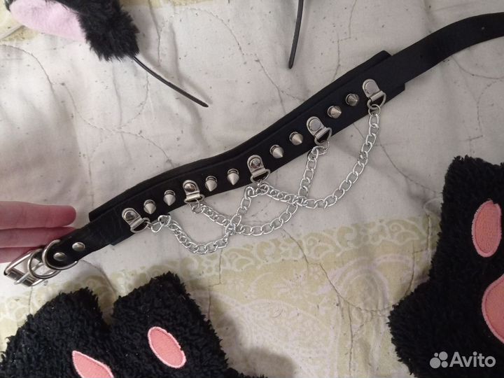 Вещи аниме и чокер