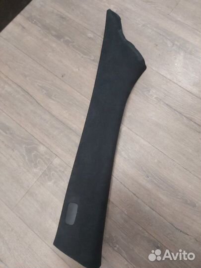 Обшивка стойки передняя левая Mercedes Gl 500