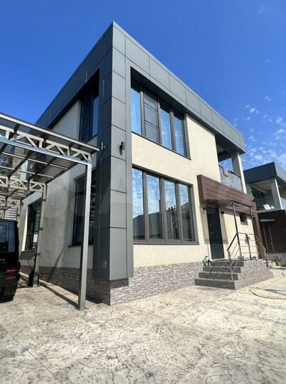 Коттедж 149,7 м² на участке 4 сот.