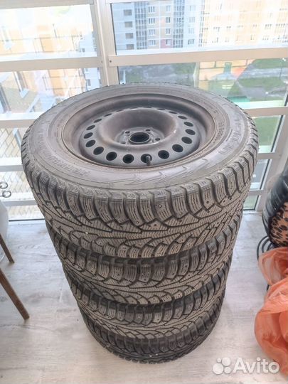 Nokian Hakkapeliitta 5 205/65 R15