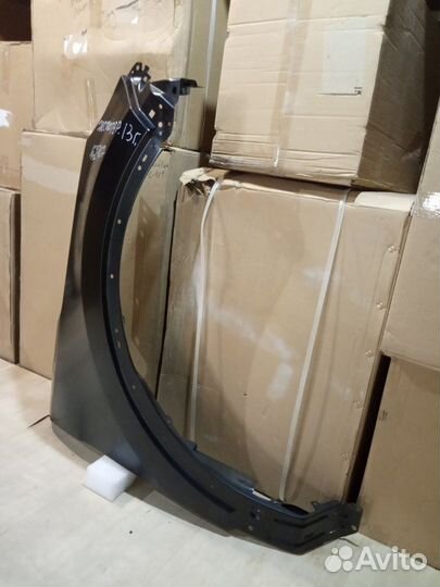 Крыло правое переднее правое Ford Explorer 5 U502