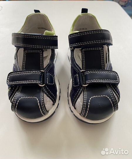 Сандали детские