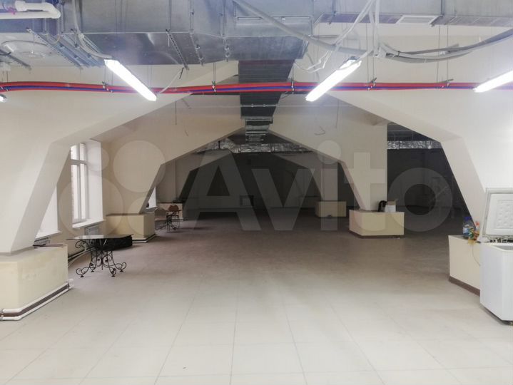 Помещение 350 м²