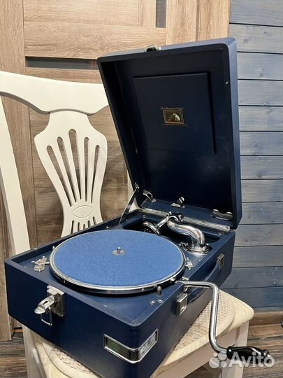 Патефон HMV 102 His masters Voice