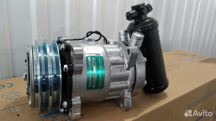 Компрессор кондиционера спецтехники 12 в. 24 в