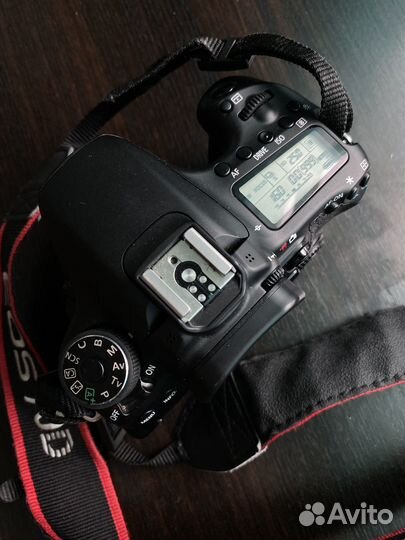 Зеркальный фотоаппарат canon 70d