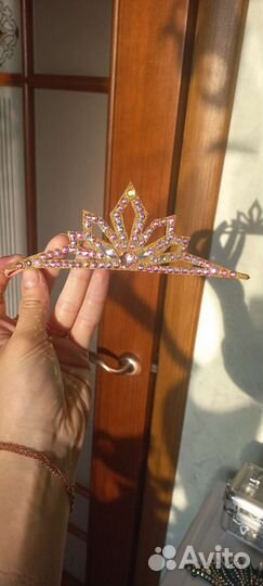 Украшение на пучок для художественной гимнастики